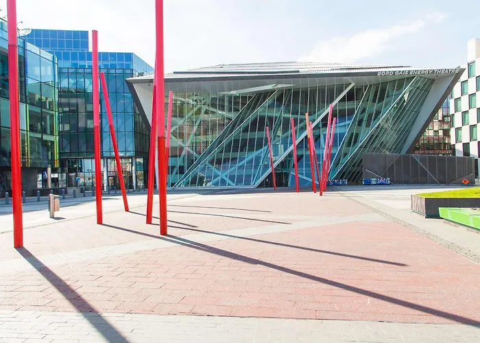 Hilton Garden Centre Otel 4*