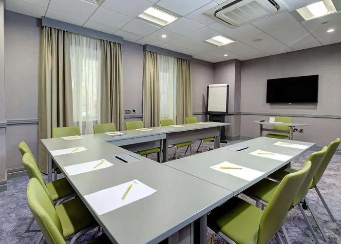 Hilton Garden Centre 4*