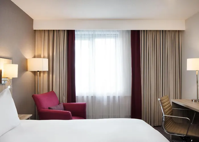 ホテル Hilton Garden Centre 4*