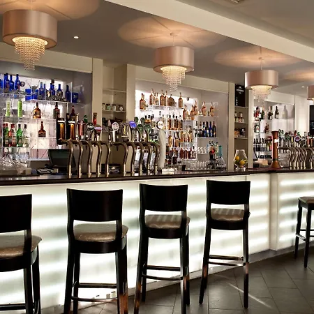 Hilton Garden Centre Hotel 4*