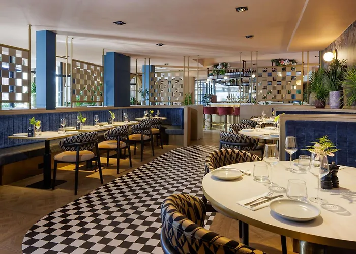 Hotel Hilton Garden Centre 4*