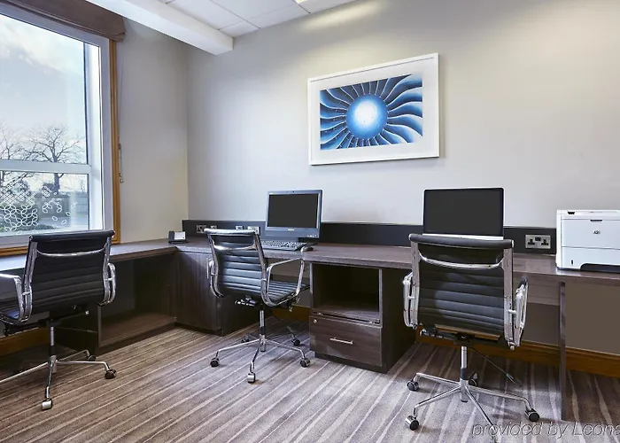 Hilton Garden Centre Otel Dublin