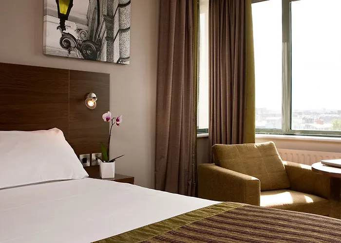 Hilton Garden Centre